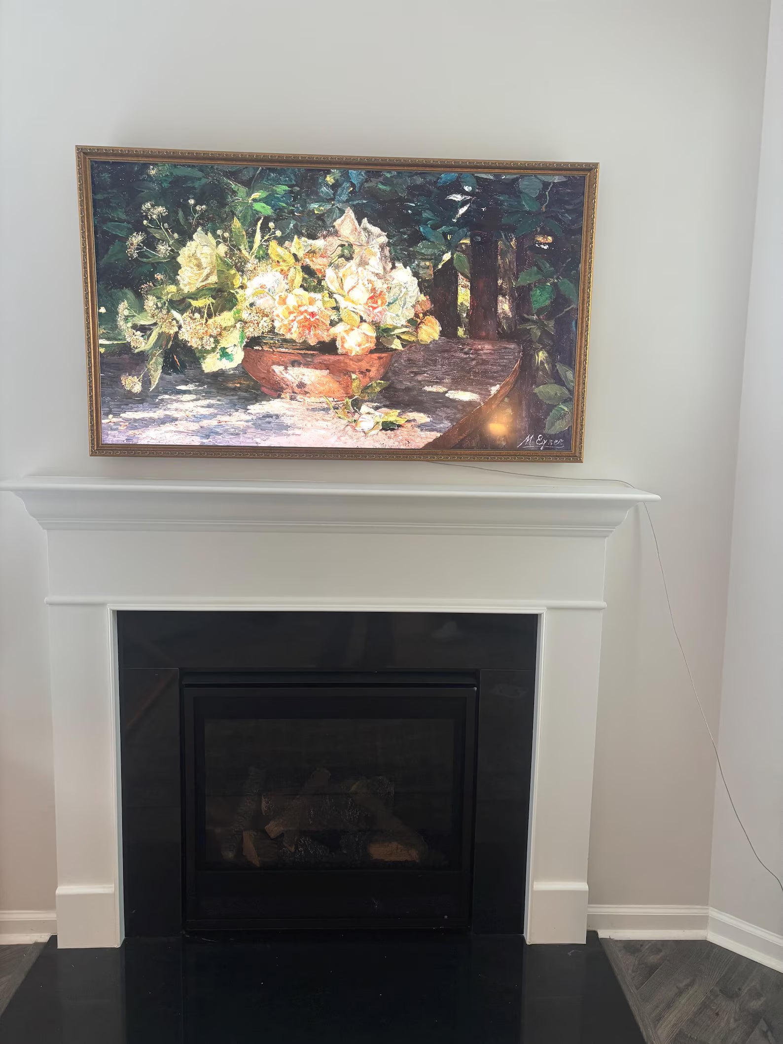 'The Harvey' TV Frame